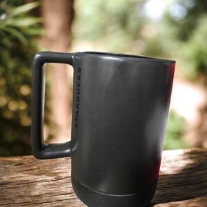 Starbucks Sleek Black Coffee Mug 14oz